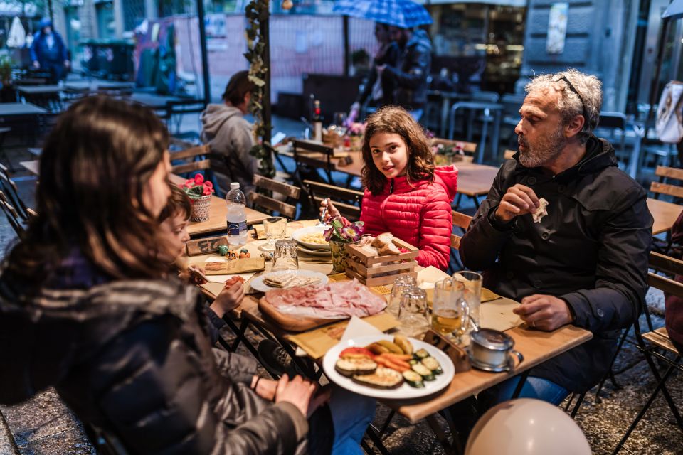 Bologna: 2-Hour Private Local's Christmas - Should you book? My take