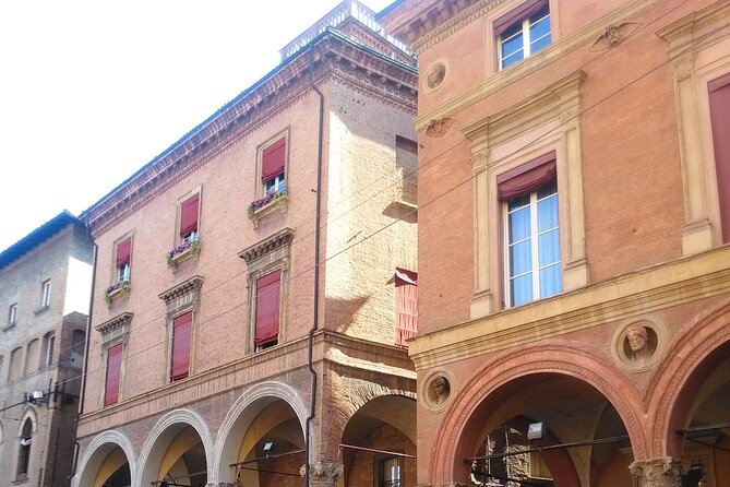 Bologna : a walk into history - A Walk That Explains Bologna’s Layout, Not Just Its Sights