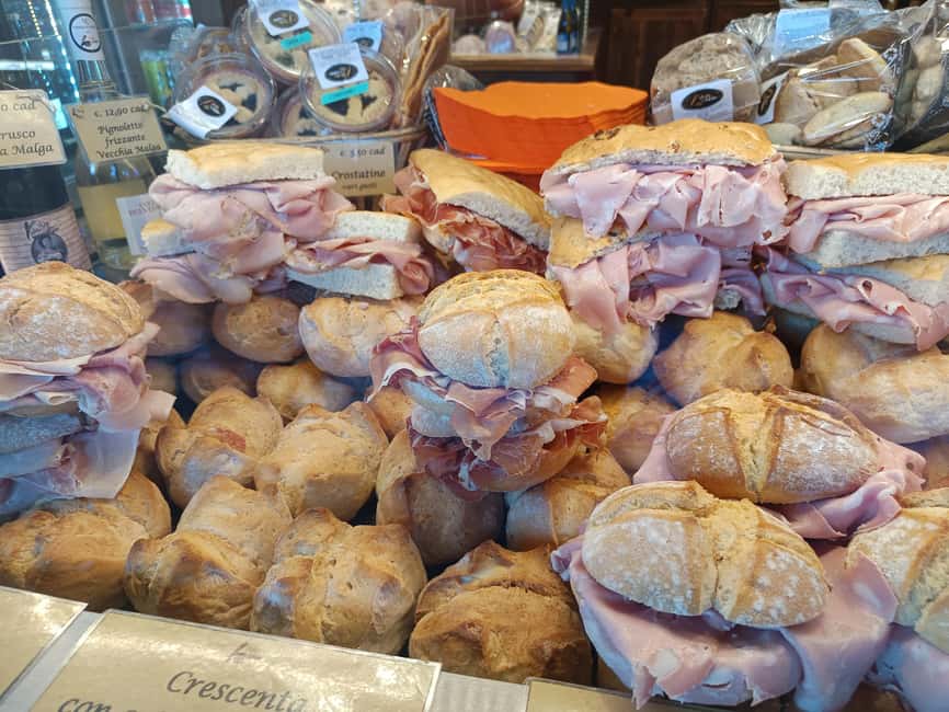 Bologna by night: Food, wine, spritz and fun - Piazza Verdi, Piazza Aldrovandi, and Piazza Santo Stefano: the city as a stage