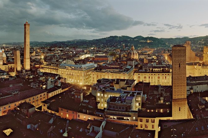 Bologna By Night Walking Tour - Price and value for $147.93: what’s included vs what you do elsewhere