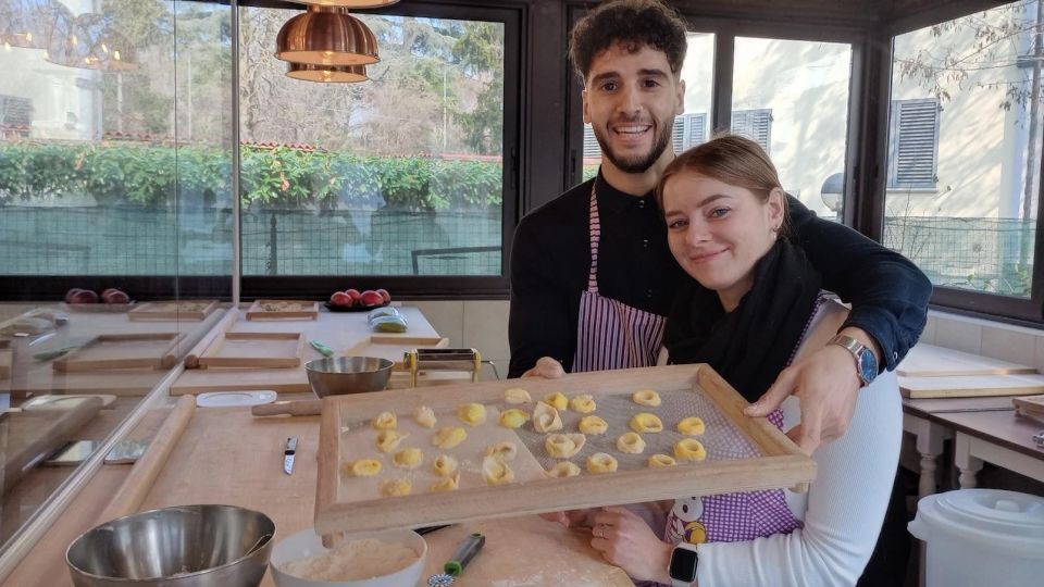 Bologna: Class dedicated to the pasta and tiramisu making - Handmade Pasta and Ragu in Bologna’s Nonna-Style Setting
