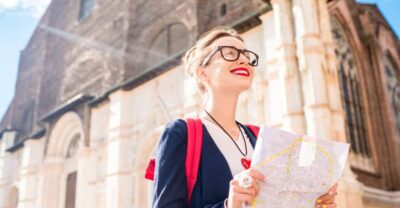 Bologna: Classic Private walking Tour - Walking the UNESCO porticoes like a local