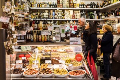 Bologna: Eat and Drink Like a Local Food Tour - Pickup, pacing, and why a walking tour fits Bologna