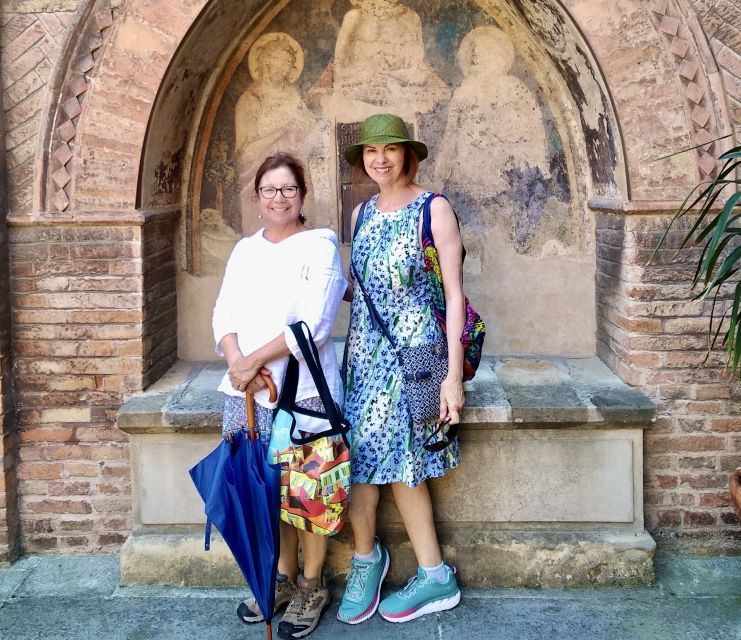 Bologna: Private and Personalised Walking Tour - Antique shops, curiosities, and the aperitivo “next steps” effect