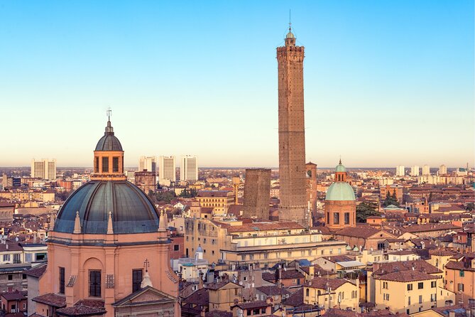 Bologna Scavenger Hunt and Highlights Self Guided Audio Tour - How long it really takes: 2 hours on paper, ~2.5 hours in practice