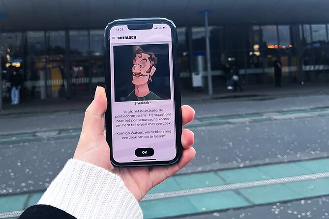 Bologna Sherlock Holmes Murder Mystery Game - Photo and selfie-style tasks: when kids light up