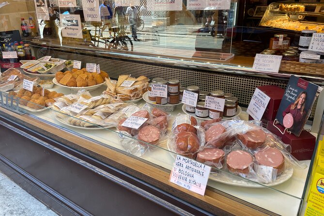 Bologna Walking Food Tour and Highlights with a Local Guide - A quick heads-up: what to do with dietary needs and questions
