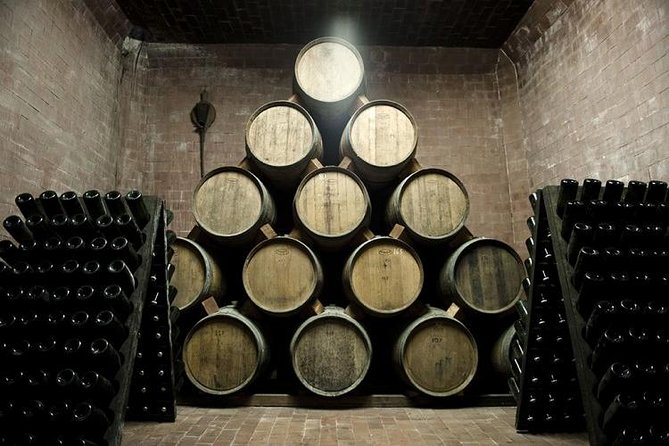 Food Tour: Parmigiano, Balsamic, Red Wine, lunch,transport - Why the pace feels private (and what “flexible itinerary” really means)