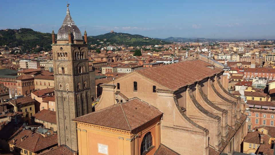Private Bologna City & Europe Oldest University Guided Tour - Archiginnasio Palace: a school building that aged into identity