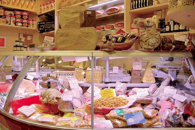Private Food Tour of Bologna - Tortellini Stop: the highlight for most, but check your expectations